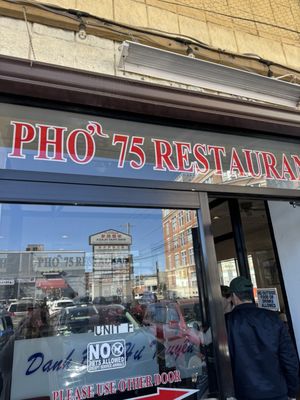 Phở 75 by null