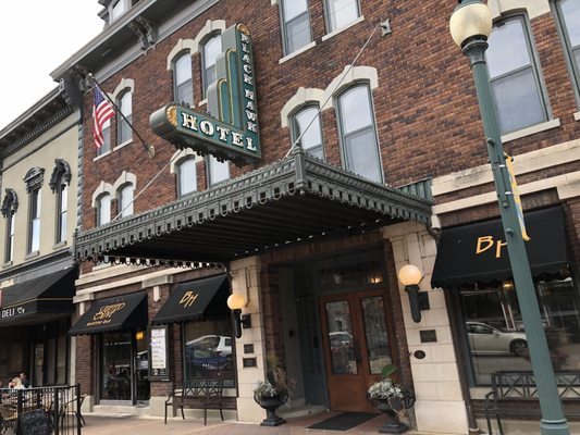 The Black Hawk Hotel by null