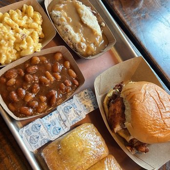 Stampede Barbecue - Chicken sandwich with beans, cornbread, Mac and cheese and mashed potatoes - Barbeque Near Me - Mohnton, Pennsylvania