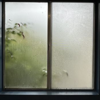 California Window Masters - Bathroom privacy window (before) - Windows Installation Near Me - Santa Ana, California