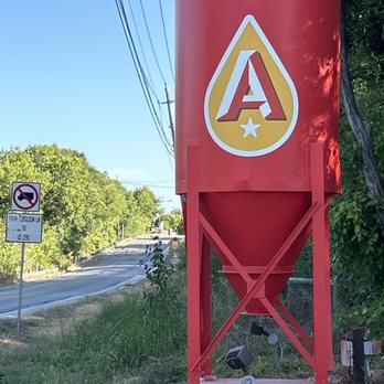 Austin Beerworks - Entrance - Breweries Near Me - Austin, Texas