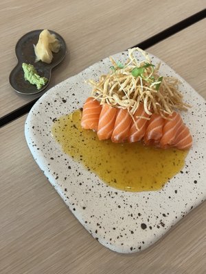 Kuromon Sushi by null