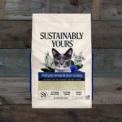 Zoomies & Purr - Cat litter safe for your home and pets.