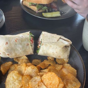 HOMEGROWN - Updated August 2025 - 17 Photos & 28 Reviews - 11 St