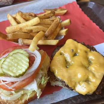 HI-POINTE DRIVE-IN - Updated January 2025 - 971 Photos & 971 Reviews ...