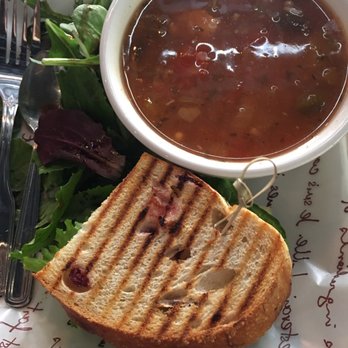 Gratia Bakery & Cafe - Coffee & Tea Near Me - Maple Ridge, British Columbia