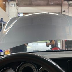 Take 5 Oil Change - Team working on my oil change