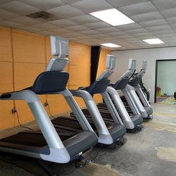 Stedman Fitness - Treadmill Section