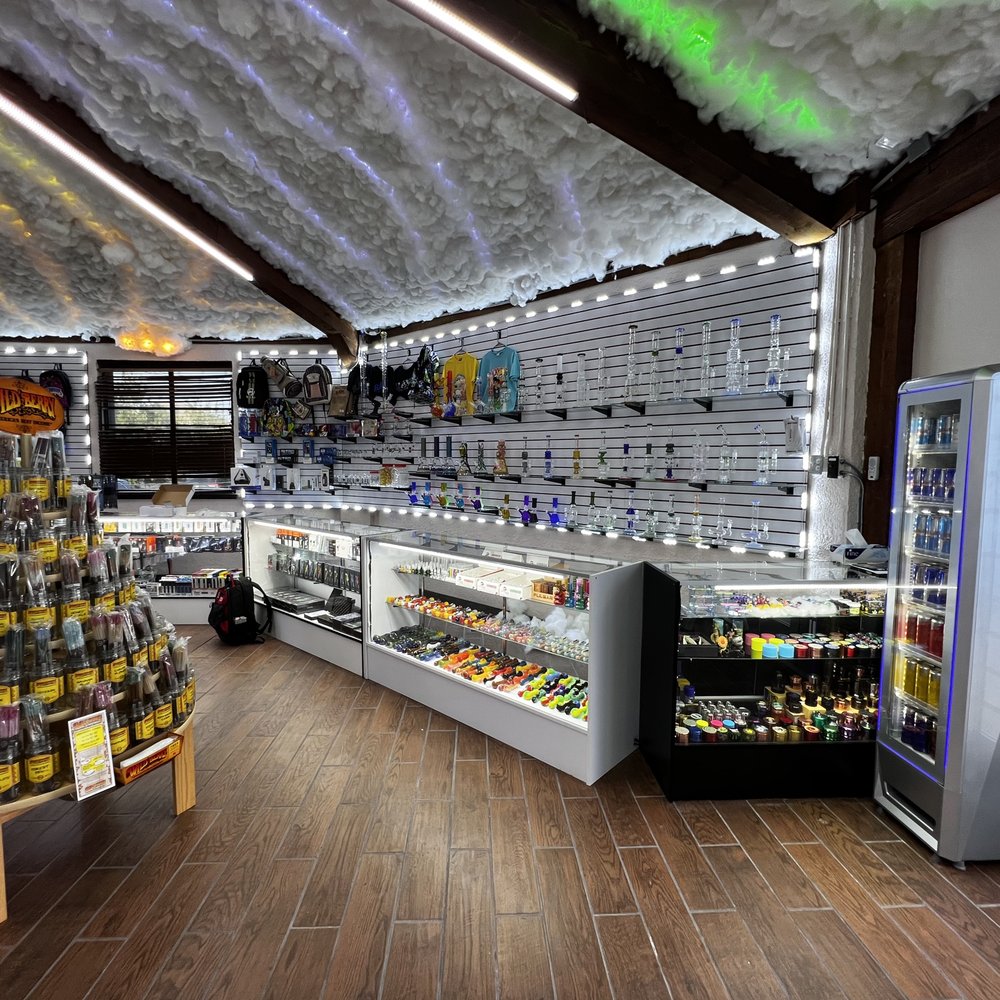 Smoke to Live Culebra Rd, San Antonio, TX - Last Updated May 2026