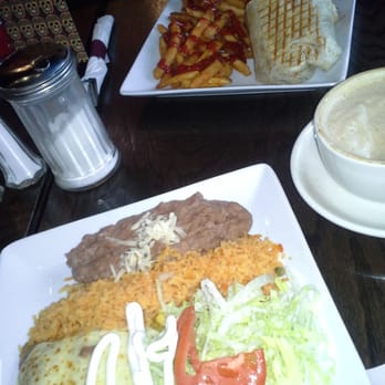 Cafe con Leche - Mexican Near Me - Chicago, Illinois Cafe con Leche - Mexican Near Me - Chicago, Illinois