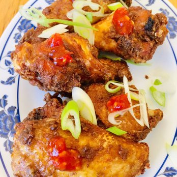Woon - Chicken wings with sriracha - Chinese Near Me - Los Angeles, California Woon - Chicken wings with sriracha - Chinese Near Me - Los Angeles, California