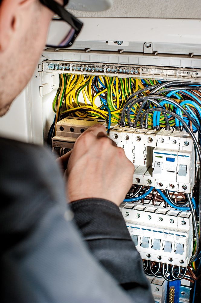 Slide of Vacaville Electrician