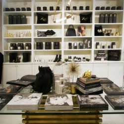 LBV LIFESTYLE - From fabulous fashion brands, books, home decor, skin care and candles, LBV LIFESTYLE boutique has something for everyone and every budget.