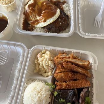 Smiley's Local Grinds - Half kalbi half chicken katsu, loco moco - Hawaiian Near Me - Lihue, Hawaii Smiley's Local Grinds - Half kalbi half chicken katsu, loco moco - Hawaiian Near Me - Lihue, Hawaii