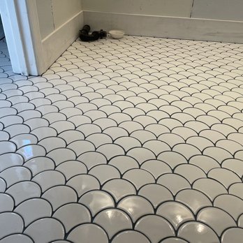 Castle Floors - Bathroom tile with navy blue grout! So neat! - Carpeting Near Me - Mesa, Arizona