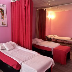 Golden Relax Center - Service area