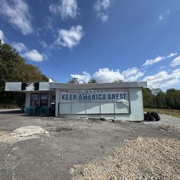 Exterior photo of Lantana Lucy's BBQ - Crossville, Tennessee Exterior photo of Lantana Lucy's BBQ - Crossville, Tennessee