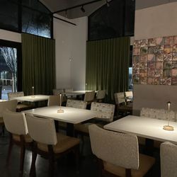 Circle Sushi H