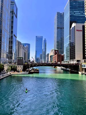 Chicago Riverwalk by null