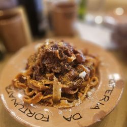 Osteria Da Fortunata - Oxtails pasta dish