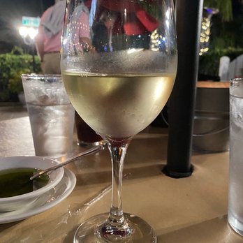 Luigi's Trattoria - Savon blanc wine - Italian Near Me - Myrtle Beach, South Carolina Luigi's Trattoria - Savon blanc wine - Italian Near Me - Myrtle Beach, South Carolina