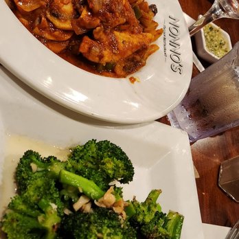 Nonno's Italian Restaurant - Chicken pasta - Italian Near Me - Altamonte Springs, Florida