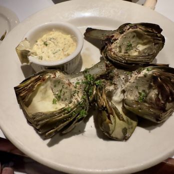 Houston's Restaurant - Grilled artichoke - New American Near Me - Scottsdale, Arizona