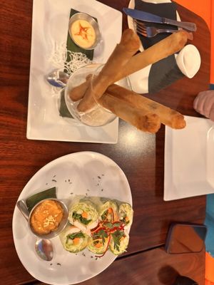 Si Lom Thai Asian Fusion by null