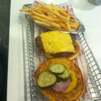 Smashburger - Burgers Near Me - Hicksville, New York Smashburger - Burgers Near Me - Hicksville, New York