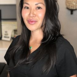 Divine Skin & Body Care - Kim specializes in body wraps and SudaTonic