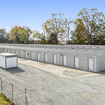 BurlingtonNC Storage & Parking - Side view of building units. - Self Storage Near Me - Burlington, North Carolina BurlingtonNC Storage & Parking - Side view of building units. - Self Storage Near Me - Burlington, North Carolina