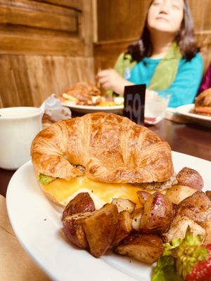 Simple Simon's Bakery & Bistro by null
