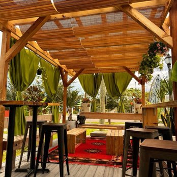 De Facto Cafe - Coffee & Tea Near Me - Clearwater, Florida De Facto Cafe - Coffee & Tea Near Me - Clearwater, Florida