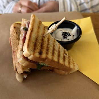 Shabby Chic - Farmer double toasted sandwich - Coffee & Tea Near Me - Warsaw, MZ Shabby Chic - Farmer double toasted sandwich - Coffee & Tea Near Me - Warsaw, MZ