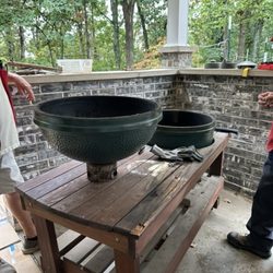 Cottons Ace Hardware - Replacing parts and gasket on Big Green Egg