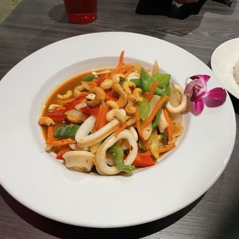 Angel Thai Bistro - Heavenly Cashew with calamari is worth the heat. - Thai Near Me - Phoenix, Arizona