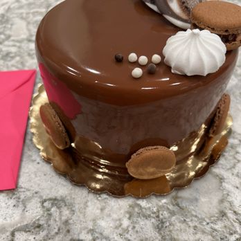 Deerfields Bakery - Bakeries Near Me - Deerfield, Illinois