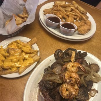 Texas Roadhouse - Steakhouses Near Me - Ann Arbor, Michigan