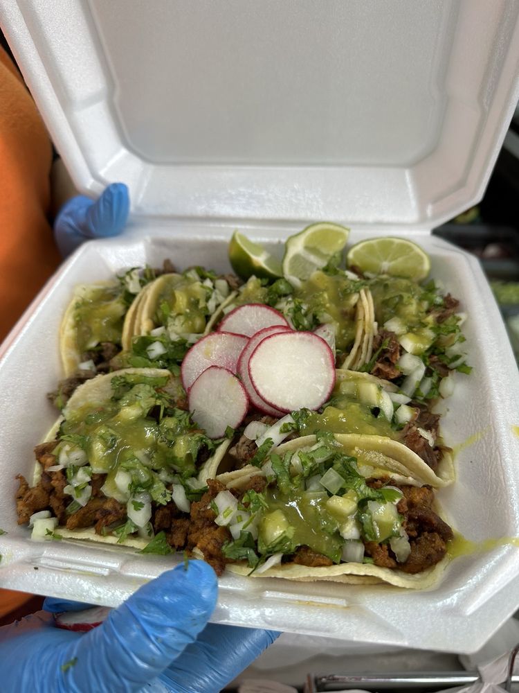 Tacos Herreras — Mexican restaurant in Springville