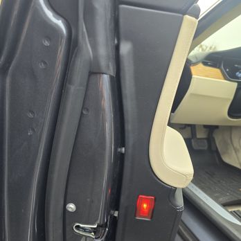 Tesla Collision San Jose - As you can tell the door keeps on popping out - Body Shops Near Me - San Jose, California