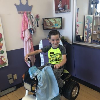 Cool Tops Cuts for Kids - Kids Hair Salons Near Me - Pleasant Hill, California