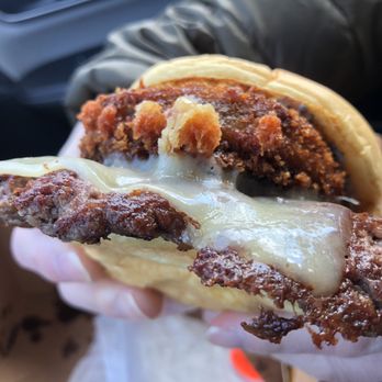 Shake Shack Mall in Columbia - Black Truffle Burger!!! - Fast Food Near Me - Columbia, Maryland Shake Shack Mall in Columbia - Black Truffle Burger!!! - Fast Food Near Me - Columbia, Maryland
