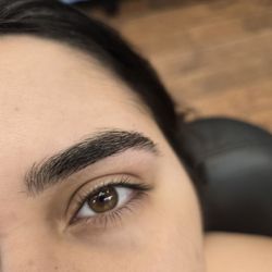 Classic Eyebrow Threading - After eyebrow threading