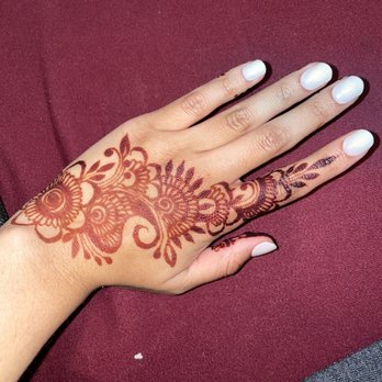 Henna Pub - Henna Artists Near Me