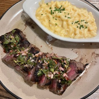 221 Tap & Table - Tri tip with mac 'n cheese - Breakfast & Brunch Near Me - Forest, Virginia