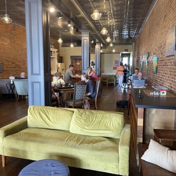 Vibe Coffee - Seating - Coffee & Tea Near Me - Elizabethtown, Kentucky Vibe Coffee - Seating - Coffee & Tea Near Me - Elizabethtown, Kentucky
