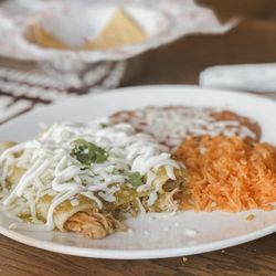 Mi Cancun - Enchiladas Suizas
