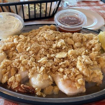 Western Ranch Motor Inn - Seafood feast Nantucket style (ritz cracker on the top) - fresh haddock, jumbo shrimp and sea scallops - Hotels Near Me - Syracuse, New York Western Ranch Motor Inn - Seafood feast Nantucket style (ritz cracker on the top) - fresh haddock, jumbo shrimp and sea scallops - Hotels Near Me - Syracuse, New York