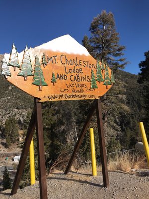 Mt Charleston Lodge Cabins 5375 Kyle Canyon Rd Las Vegas Nv Bars