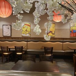 Taishi Hainan Chicken - Inside dining area